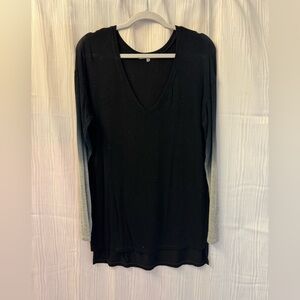 Red Haute Blue and Gray Fitted Long Sleeve Blouse